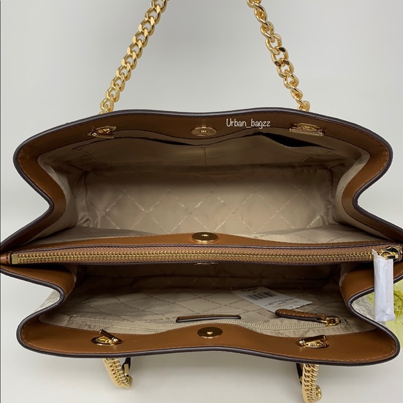 Michael Kors Teagen Large Long Drop Tote - Picture 8 of 10